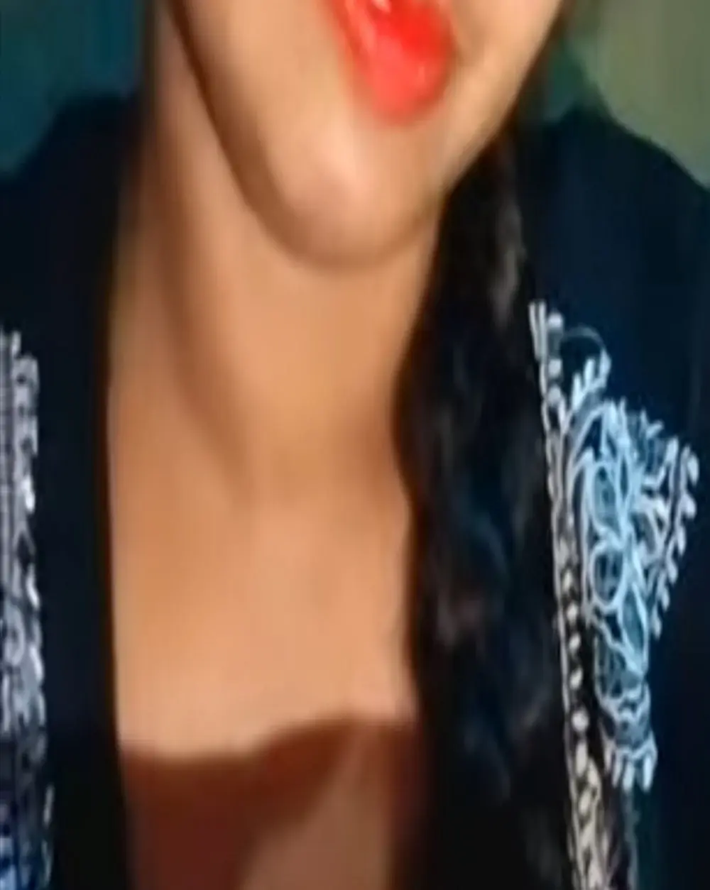 CHAMELI4747