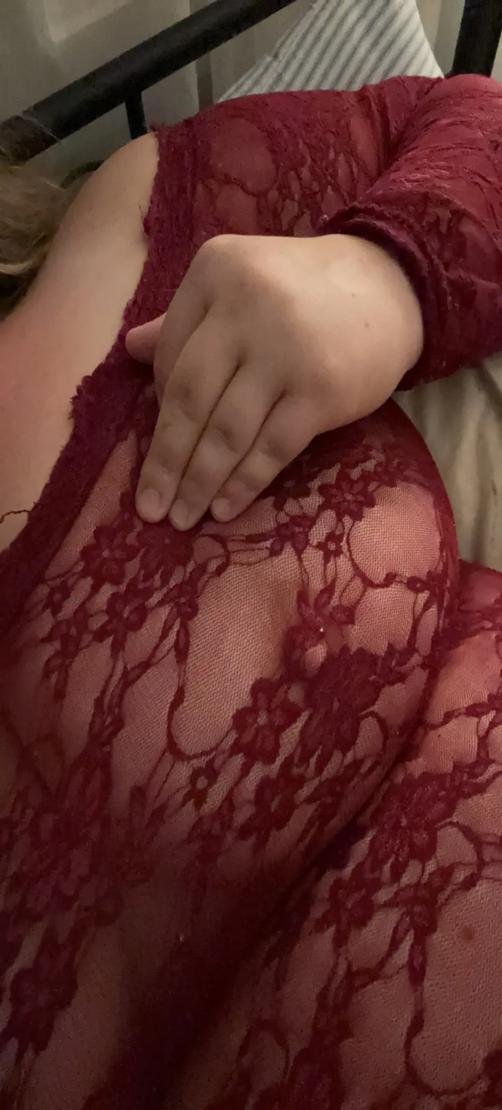 thicbustybarbiee
