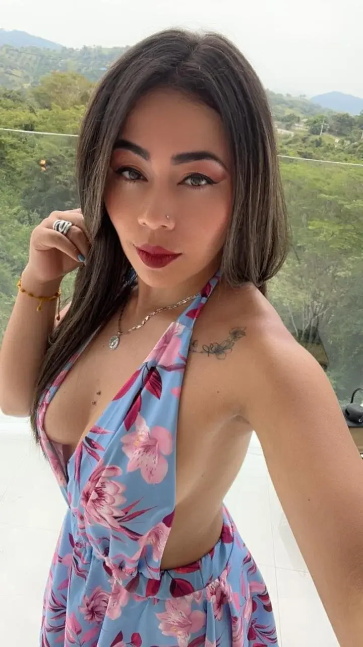 kendall_sexy27
