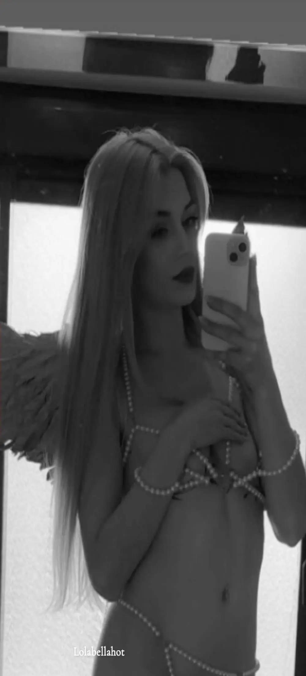 Bellalolahot
